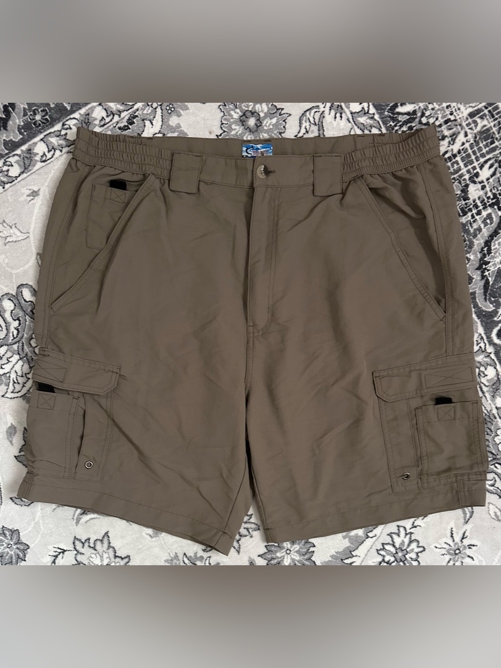 Worldwide sportsman’s khaki Cargo Shorts